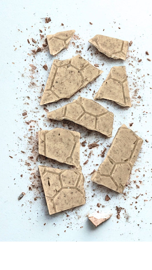 White Chocolate Bar with Tortilla Ash – September Independence Edition